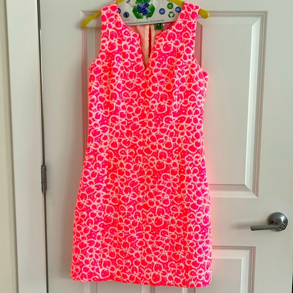 Lilly Pulitzer Dresses & Skirts - Lilly Pulitzer sleeveless dress size 4
